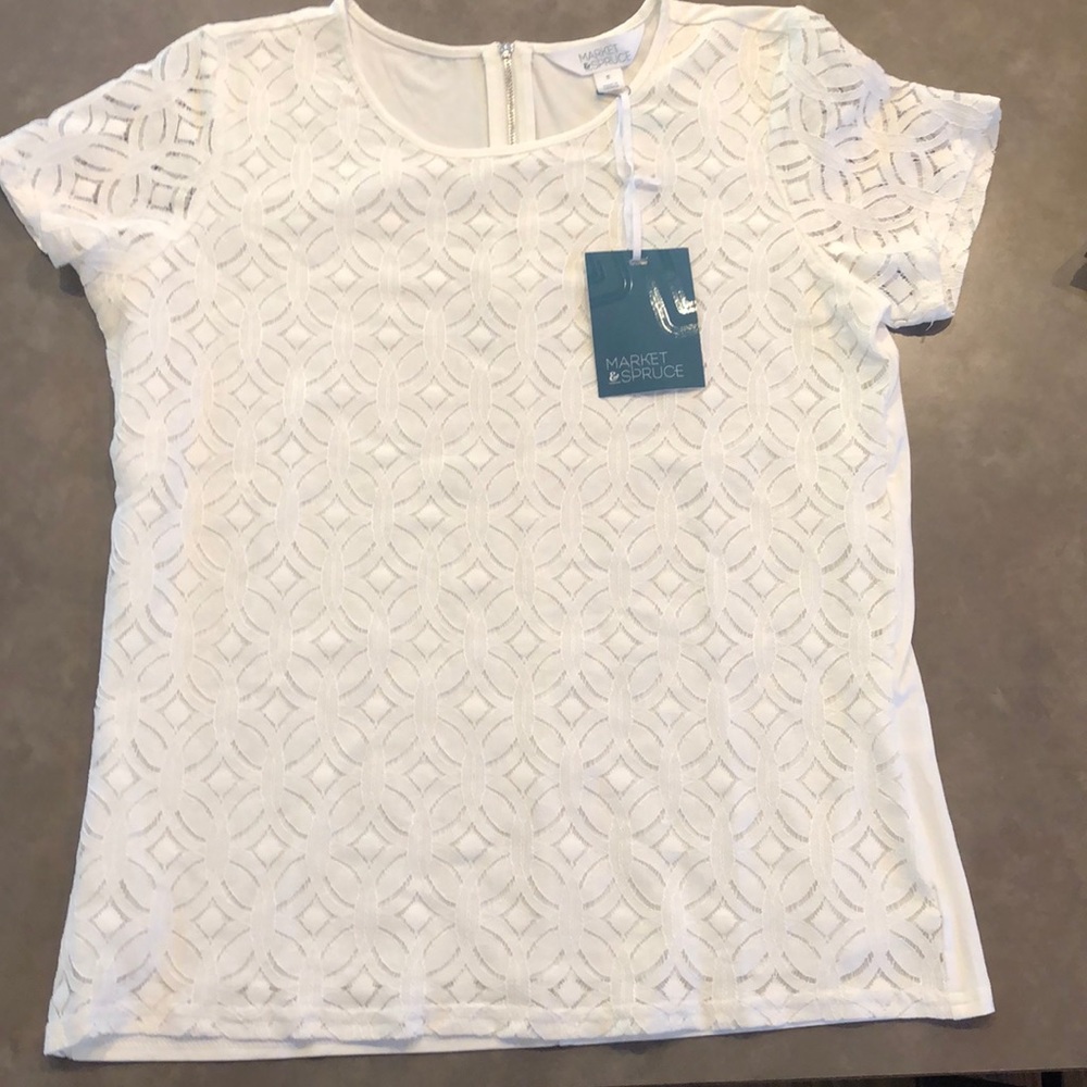 Brand new white patterned t-shirt